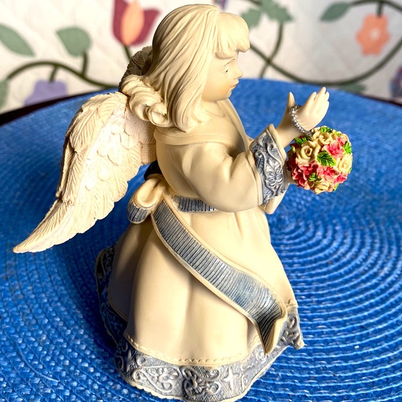 Sarah’s Angels “Nicole”. Numbered issue on bottom. Collector’s Choice - Picture 5 of 8